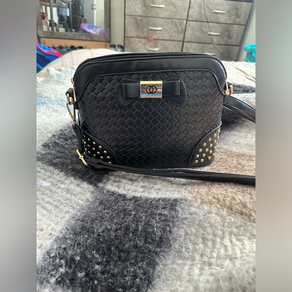 Black and Gold Crossbody Purse